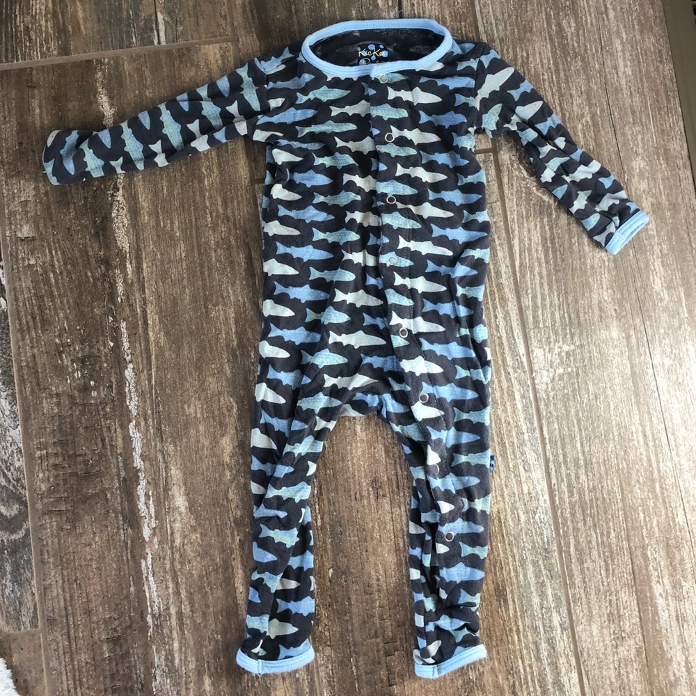 Kicker pants trout